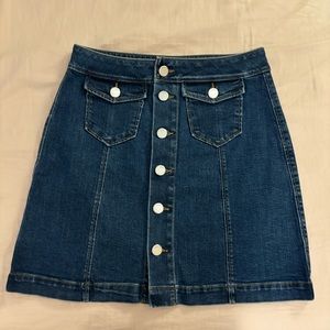 NWOT Loft Denim Button Front Shift Skirt Size 2